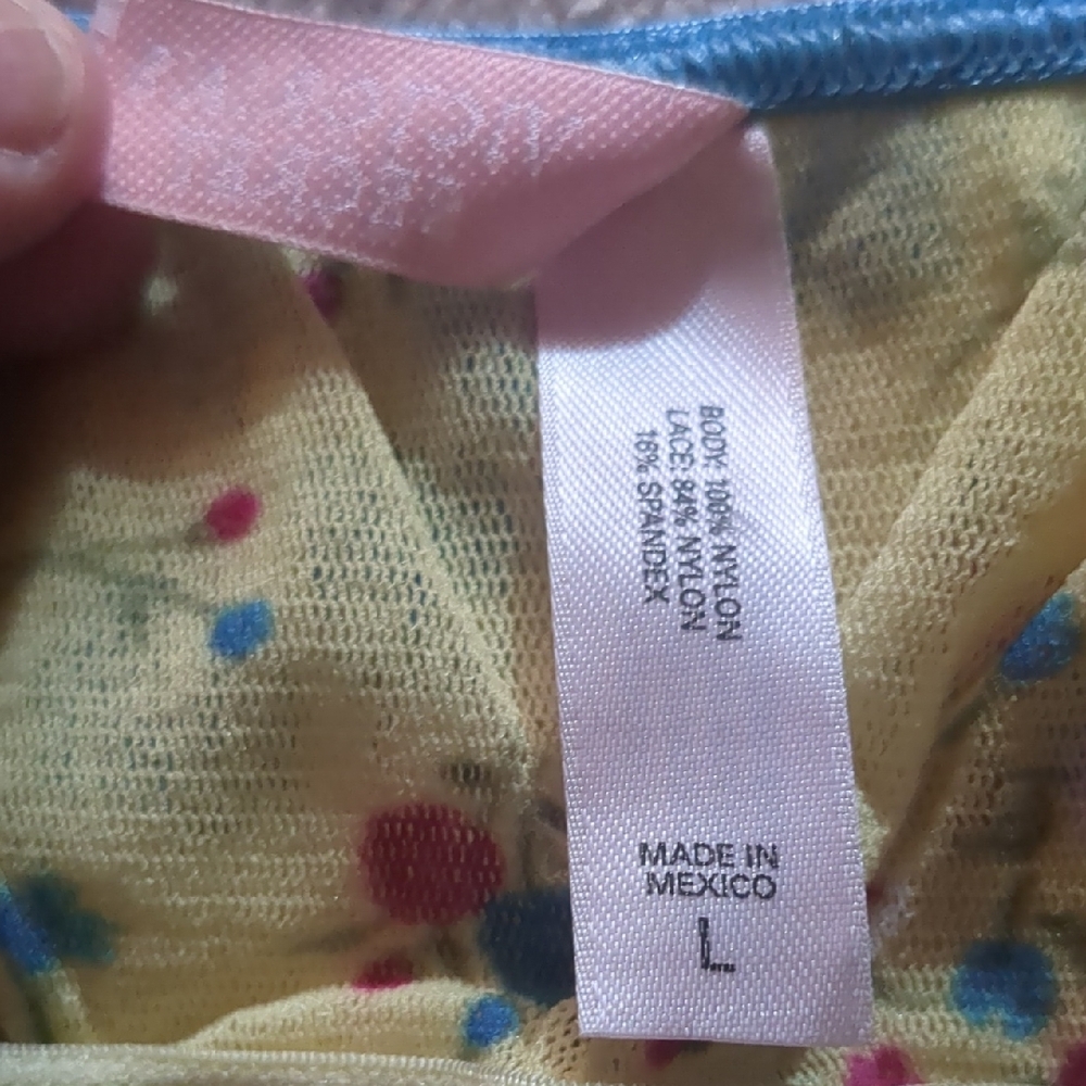 •Y2K Victoria's Secret Yellow Floral Cami-Bra - Picture 8 of 10